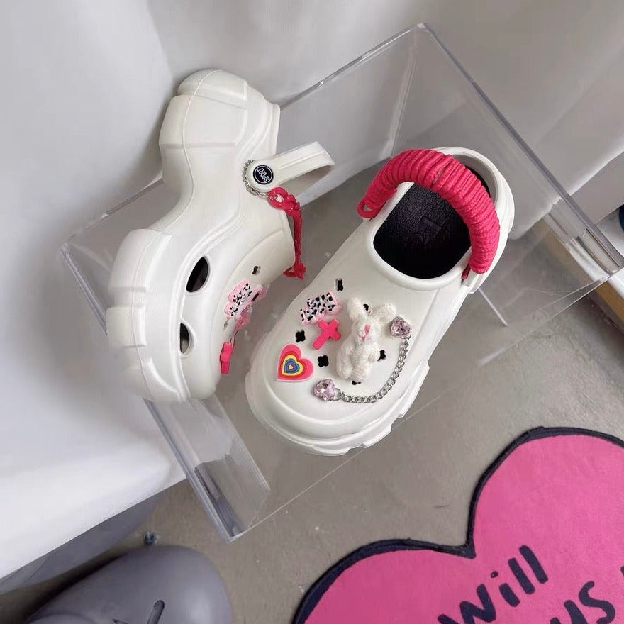 CANDY CLOGS