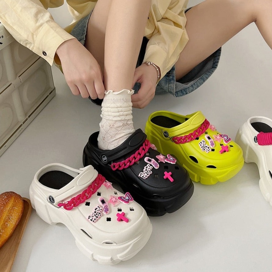 CANDY CLOGS